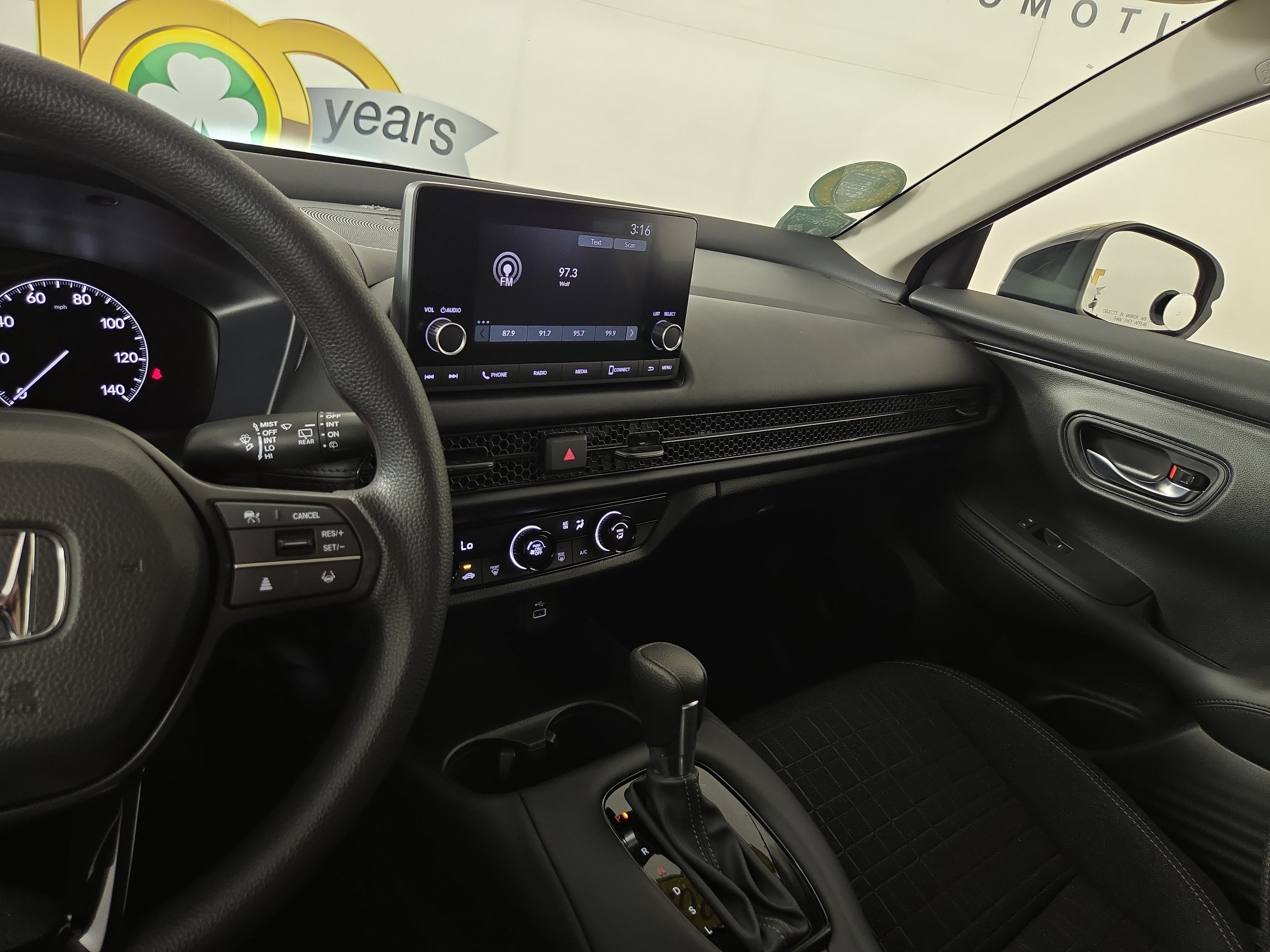 Used 2025 Honda HR-V LX image 23
