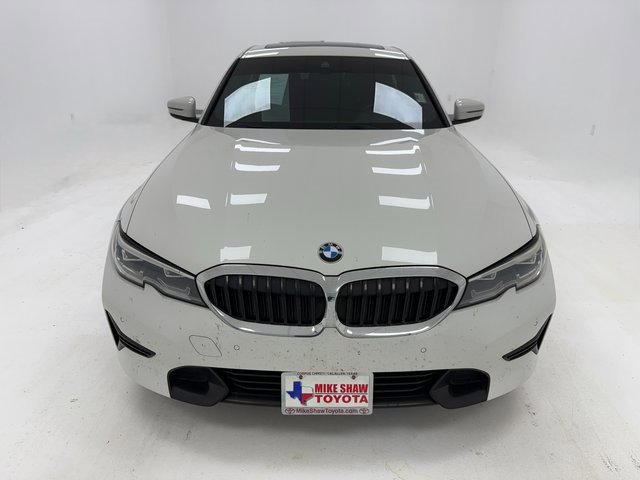 Used 2020 BMW 330i Sedan w/ Convenience Package image 3