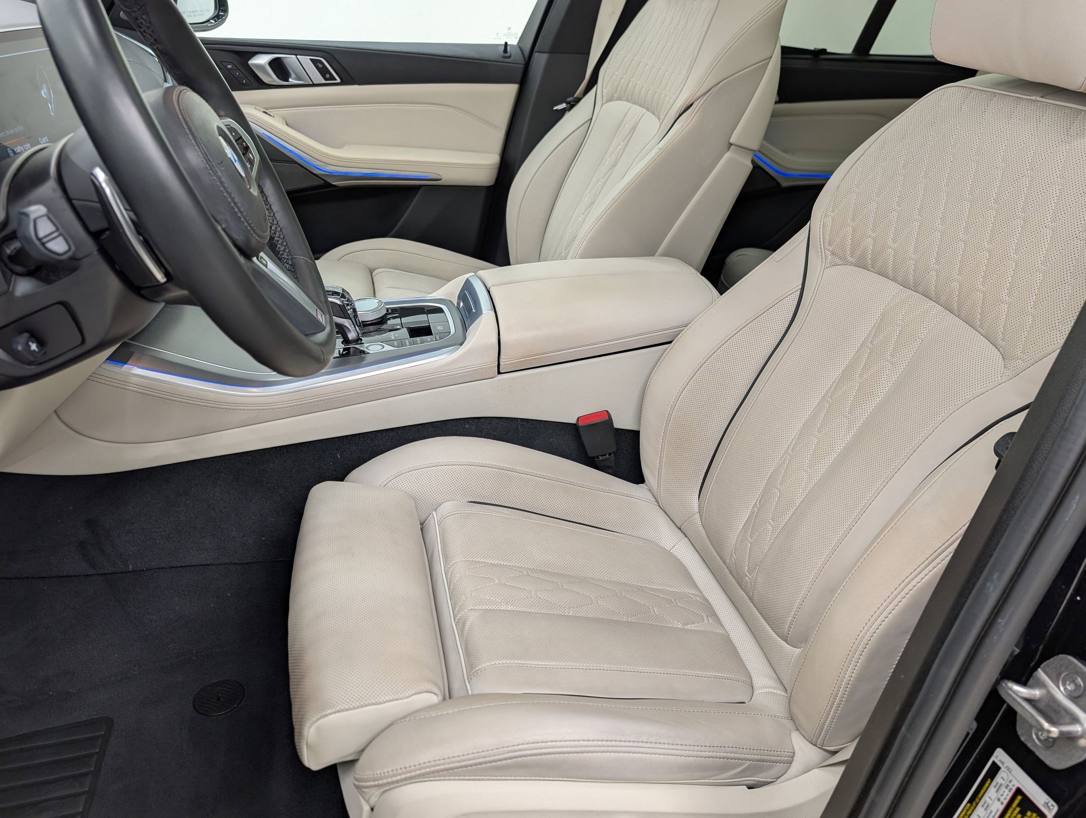 Certified 2023 BMW X5 xDrive40i w/ Executive Package image 5