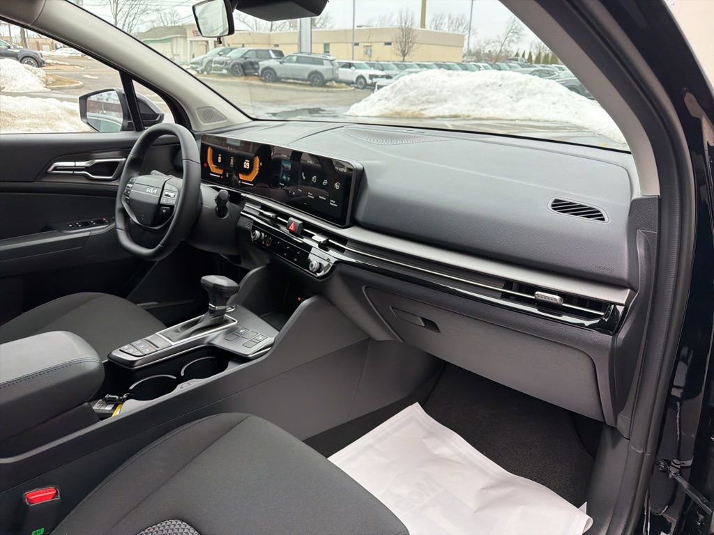 New 2026 Kia Sportage LX image 13
