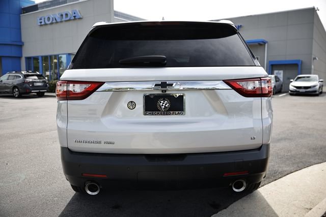 Used 2020 Chevrolet Traverse LT w/ Driver Confidence II Package image 8