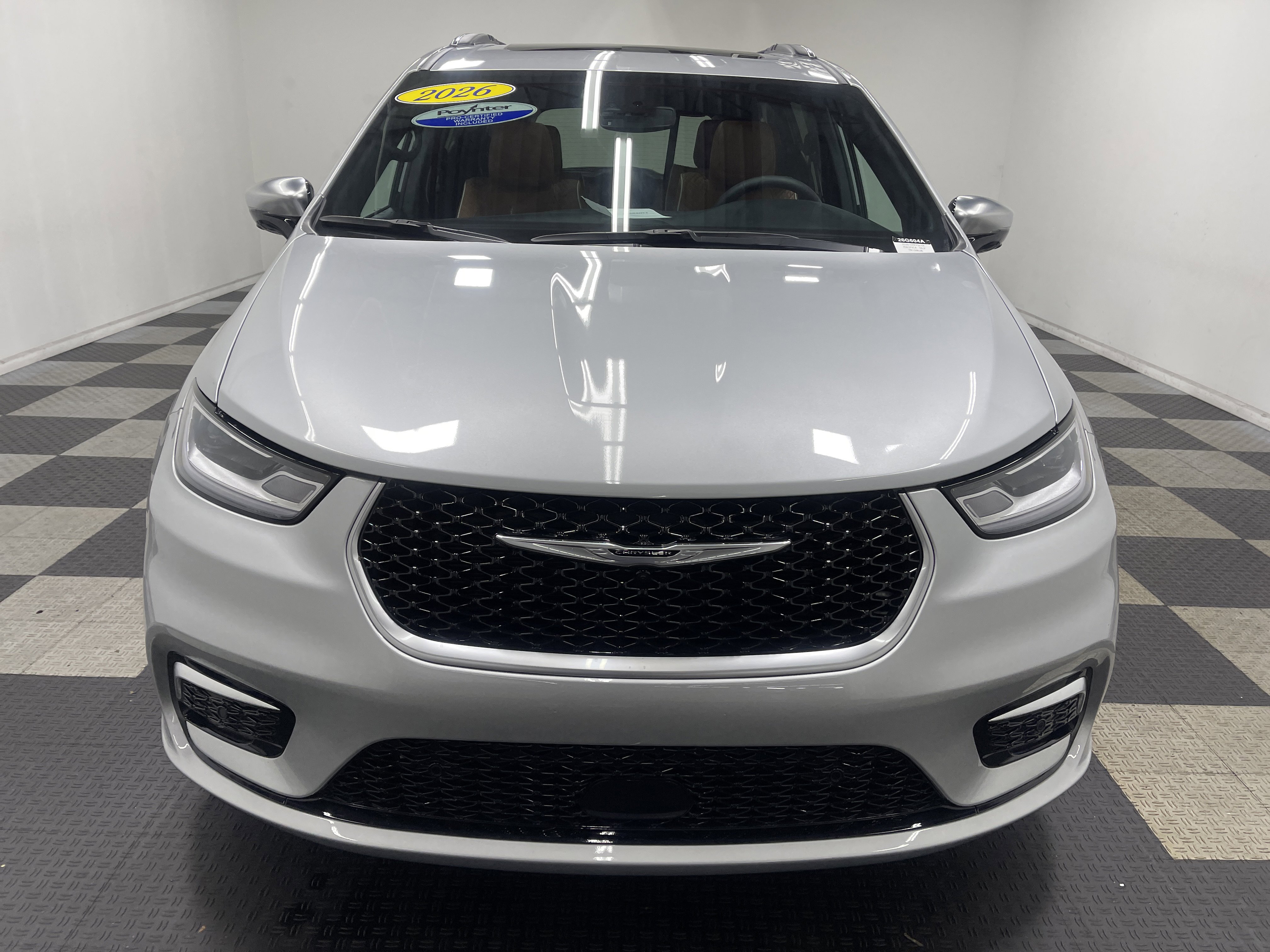 Used 2026 Chrysler Pacifica Pinnacle image 7