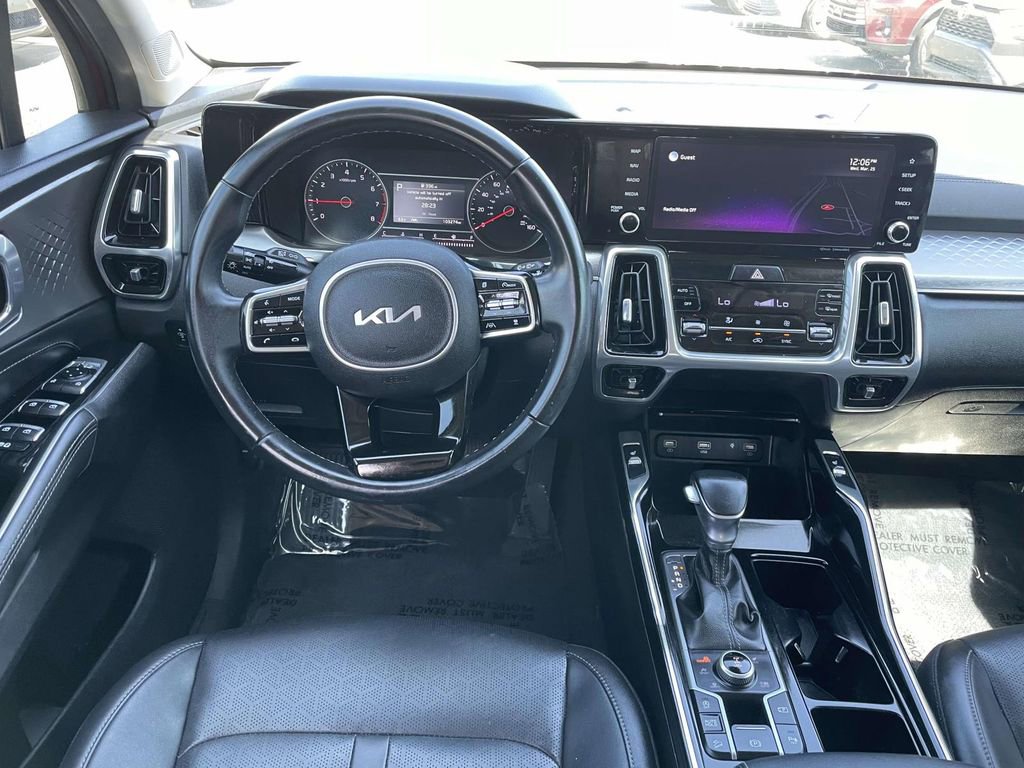 Used 2022 Kia Sorento SX image 22