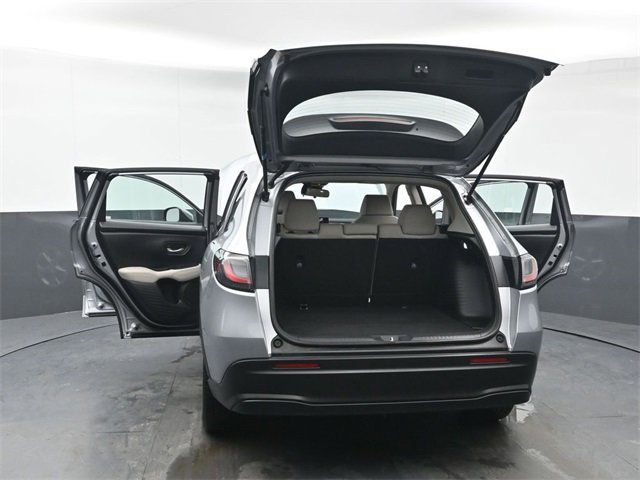 Used 2023 Honda HR-V LX image 43