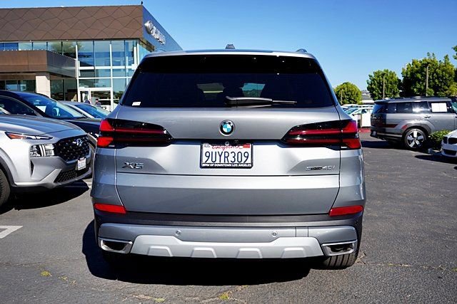 Used 2026 BMW X5 sDrive40i RWD image 10