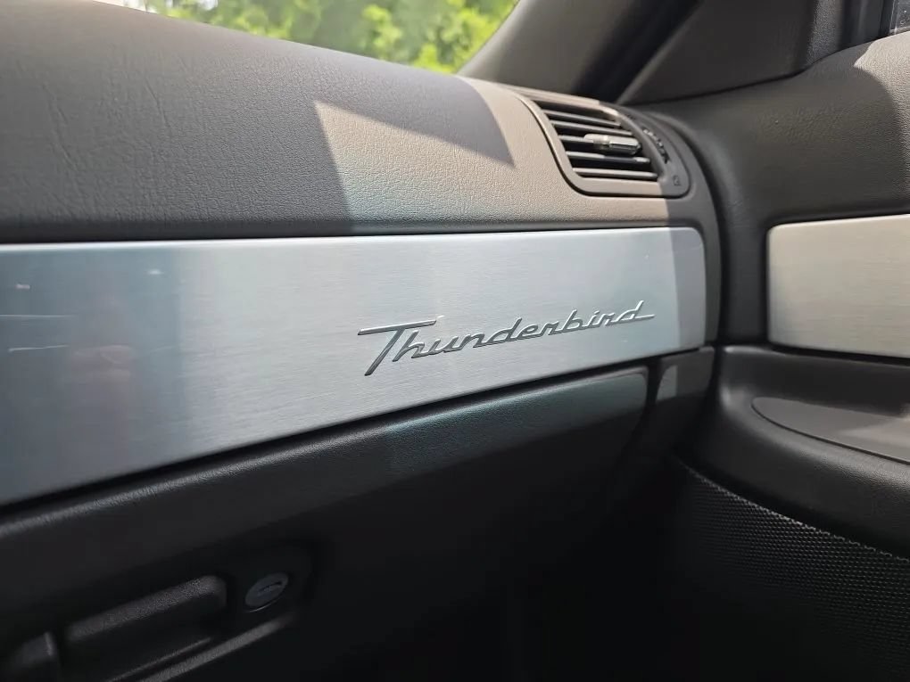 Used 2002 Ford Thunderbird RWD image 23