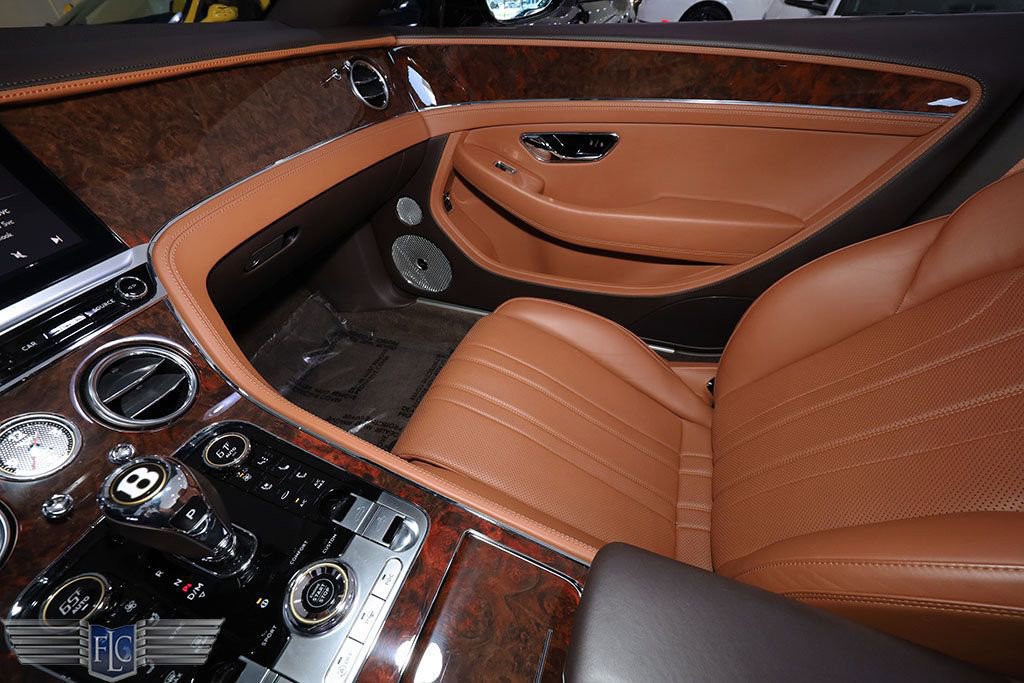 Used 2020 Bentley Continental GT image 23