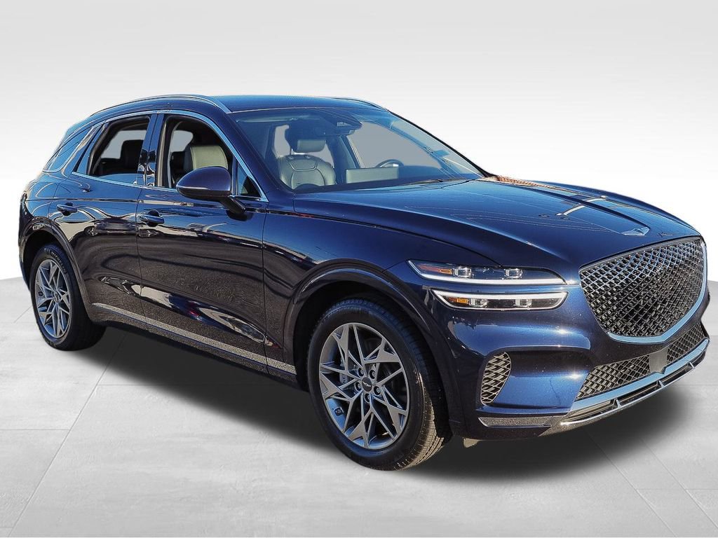 Used 2025 Genesis GV70 2.5T image 3