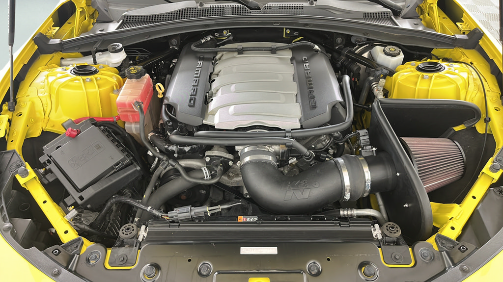 Used 2017 Chevrolet Camaro SS RWD image 36