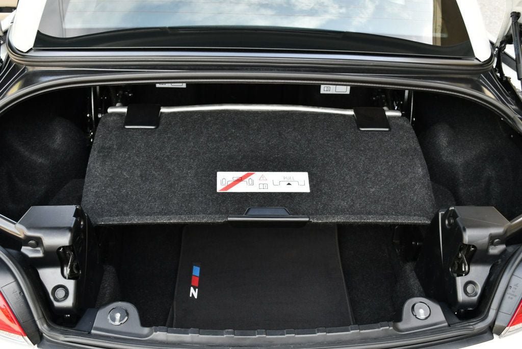 Used 2012 BMW Z4 sDrive35i RWD image 18