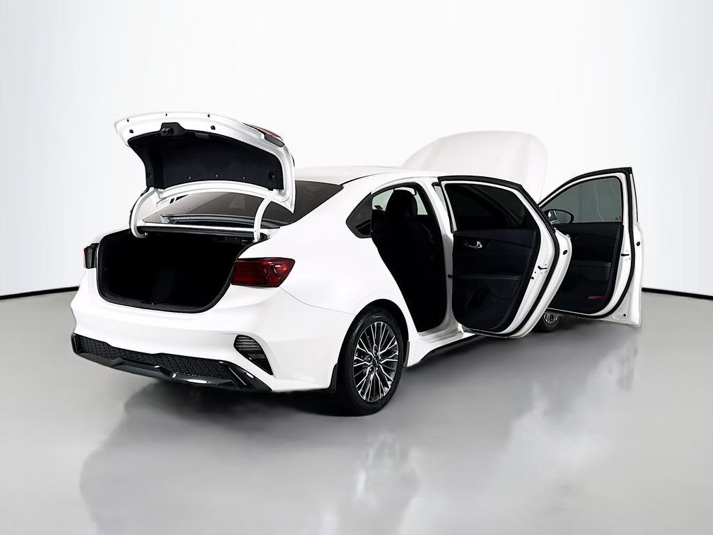 Used 2024 Kia Forte GT-Line w/ GT-Line Premium Package FWD image 19