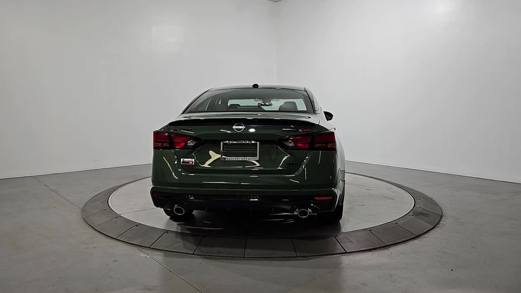 New 2026 Nissan Altima 2.5 SR image 4