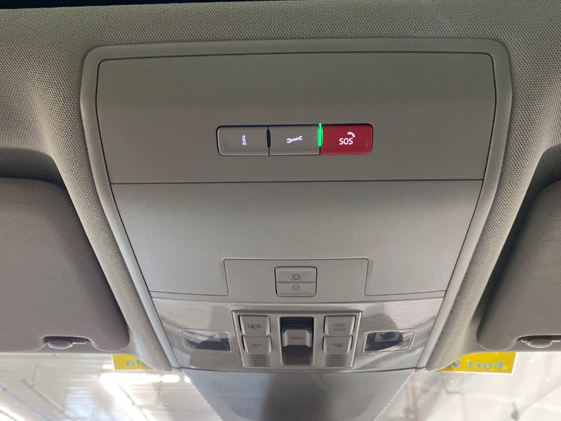 Used 2021 Volkswagen Atlas SEL image 15