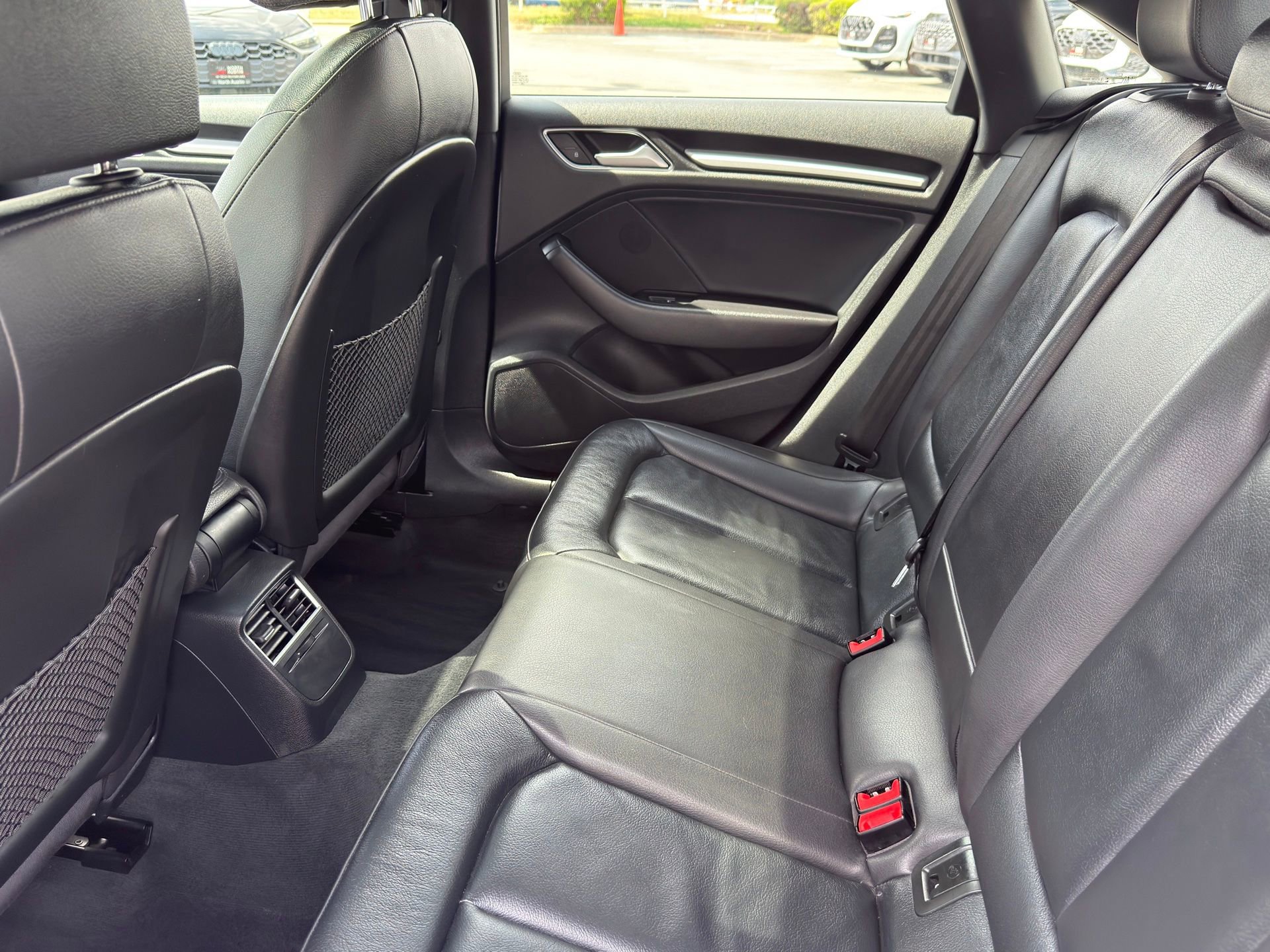 Used 2018 Audi A3 2.0T Premium image 24