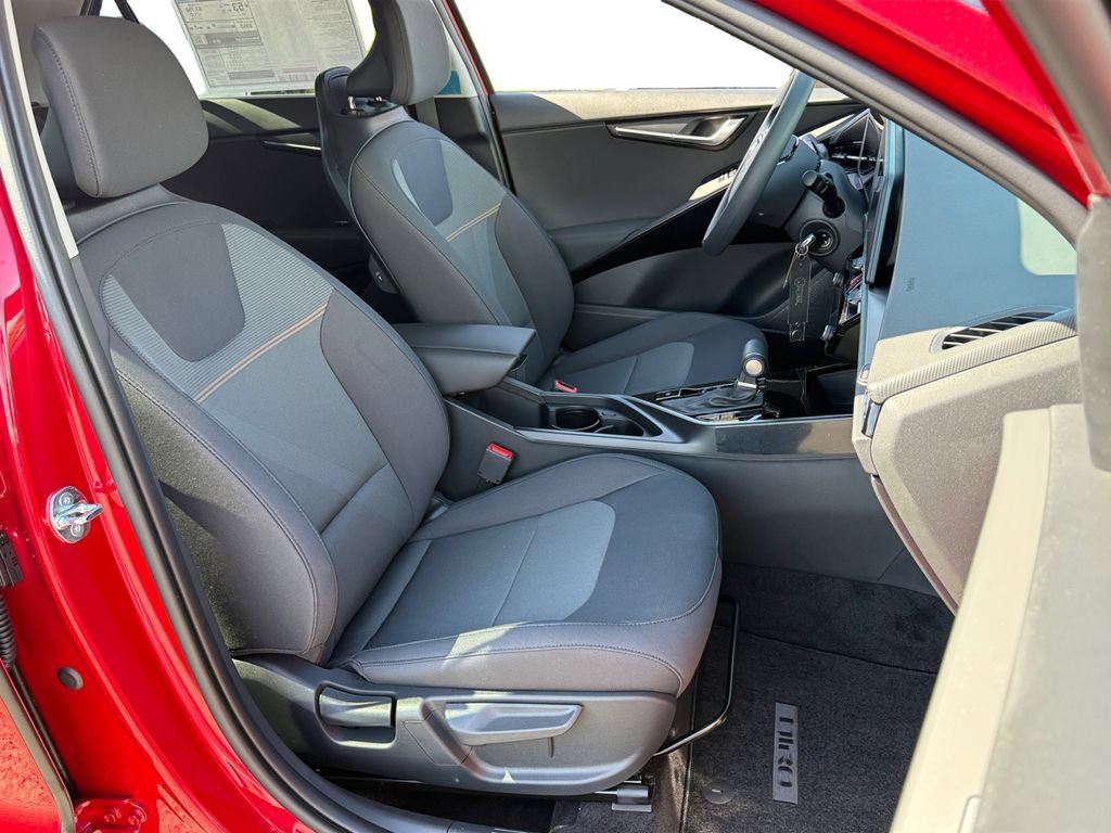 New 2026 Kia Niro LX FWD image 15