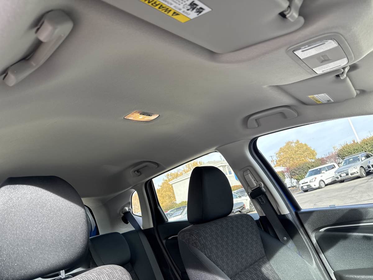 Used 2017 Honda Fit LX image 21