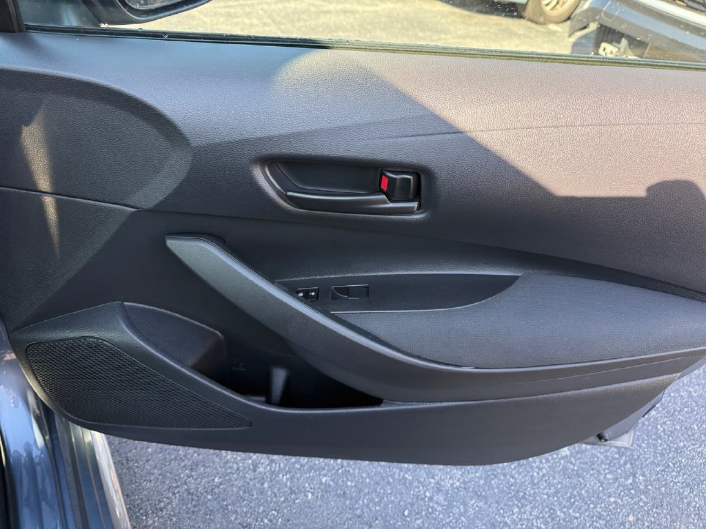 Certified 2025 Toyota Corolla LE w/ LE Premium Package FWD image 19