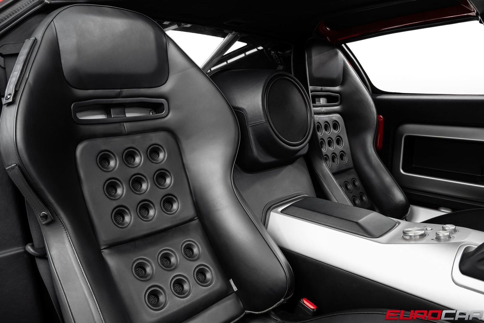 Used 2005 Ford GT RWD image 39