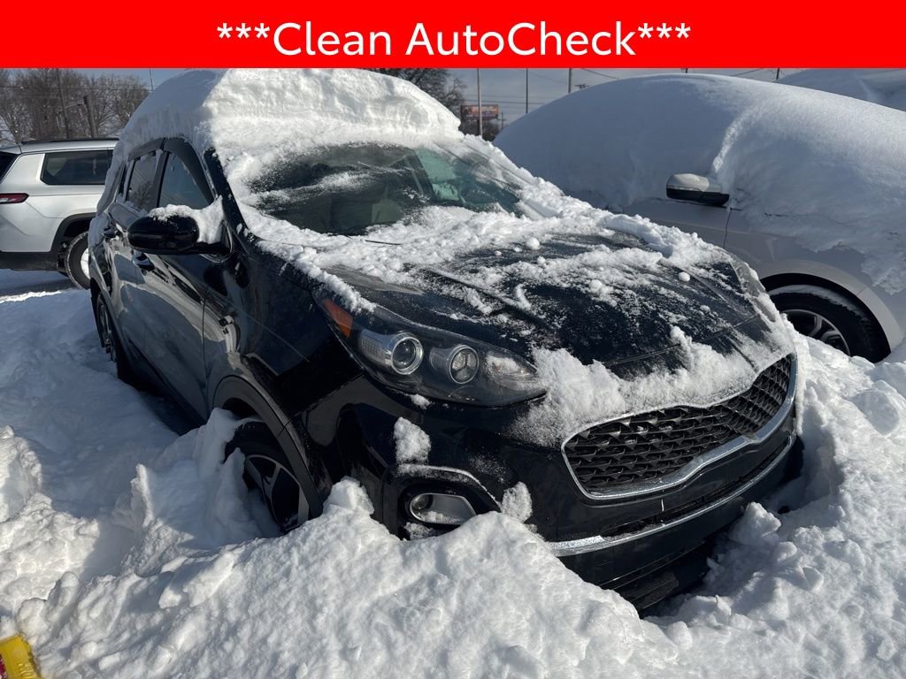 Used 2021 Kia Sportage EX image 3
