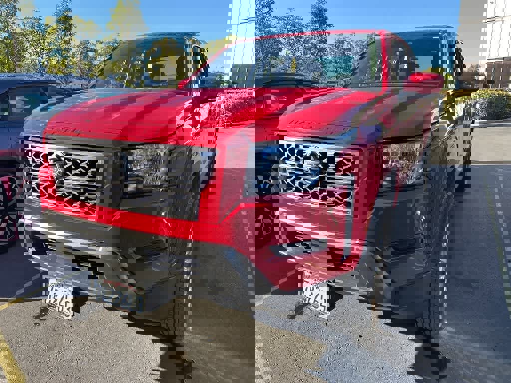 Used 2022 Nissan Frontier SV w/ Technology Package image 5