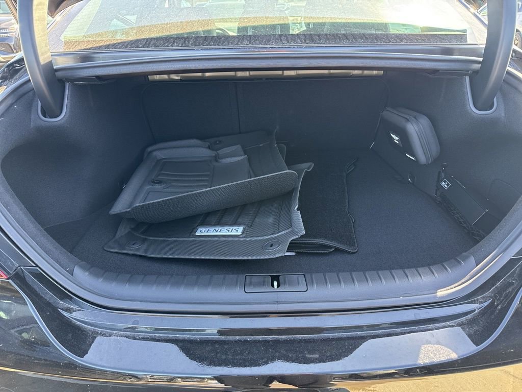 New 2026 Genesis G70 2.5T image 14