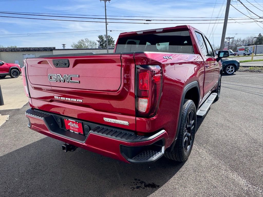 Used 2024 GMC Sierra 1500 Elevation w/ LPO, Elevation Black Package image 5