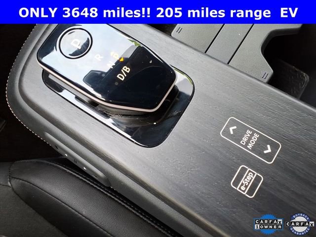 Used 2023 Nissan Ariya AWD image 27