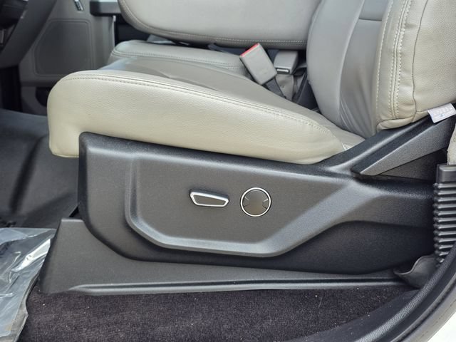 Used 2015 Ford F150 XLT w/ Equipment Group 301A Mid RWD image 15