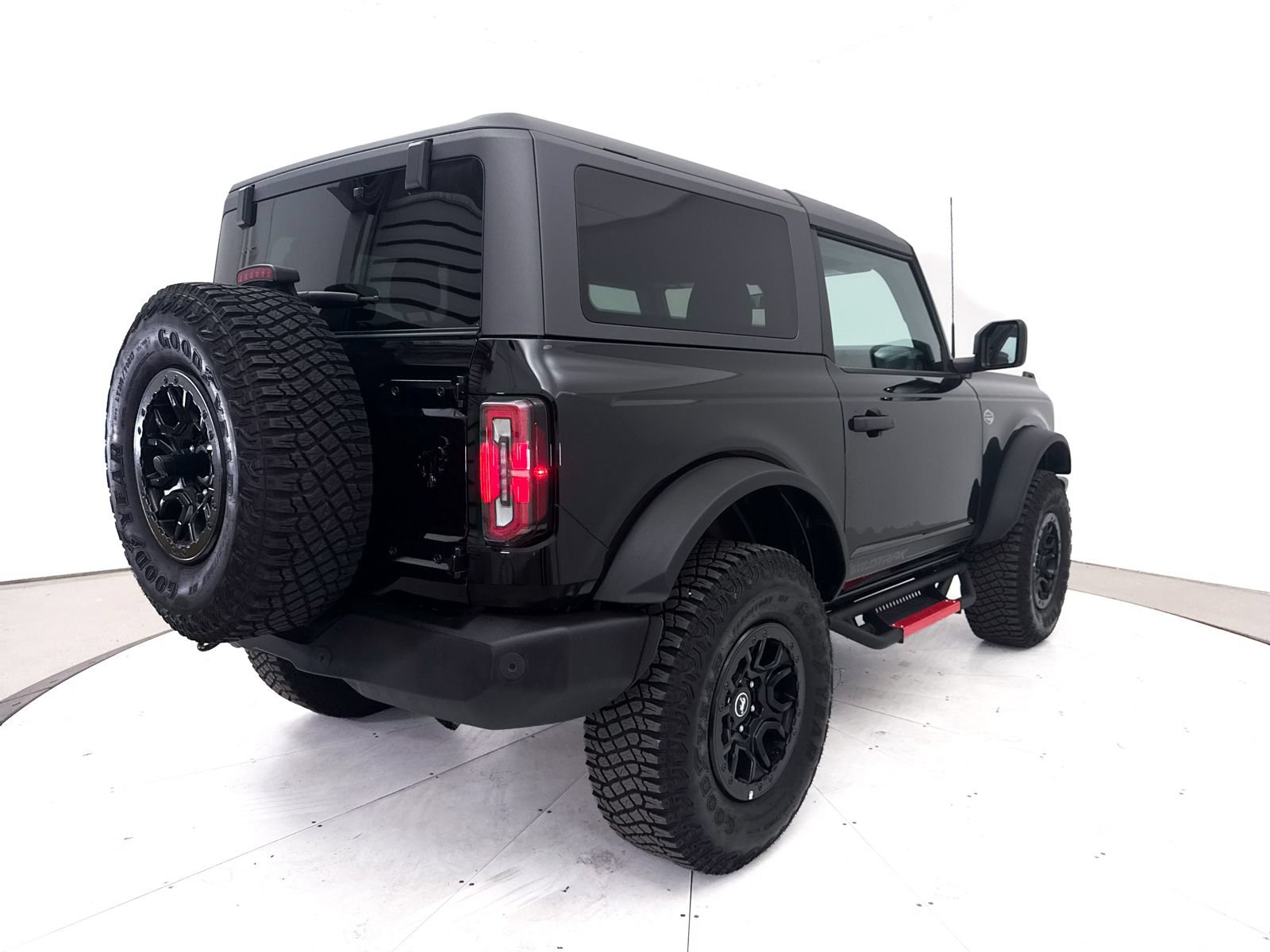 Used 2023 Ford Bronco Wildtrak AWD/4WD image 18
