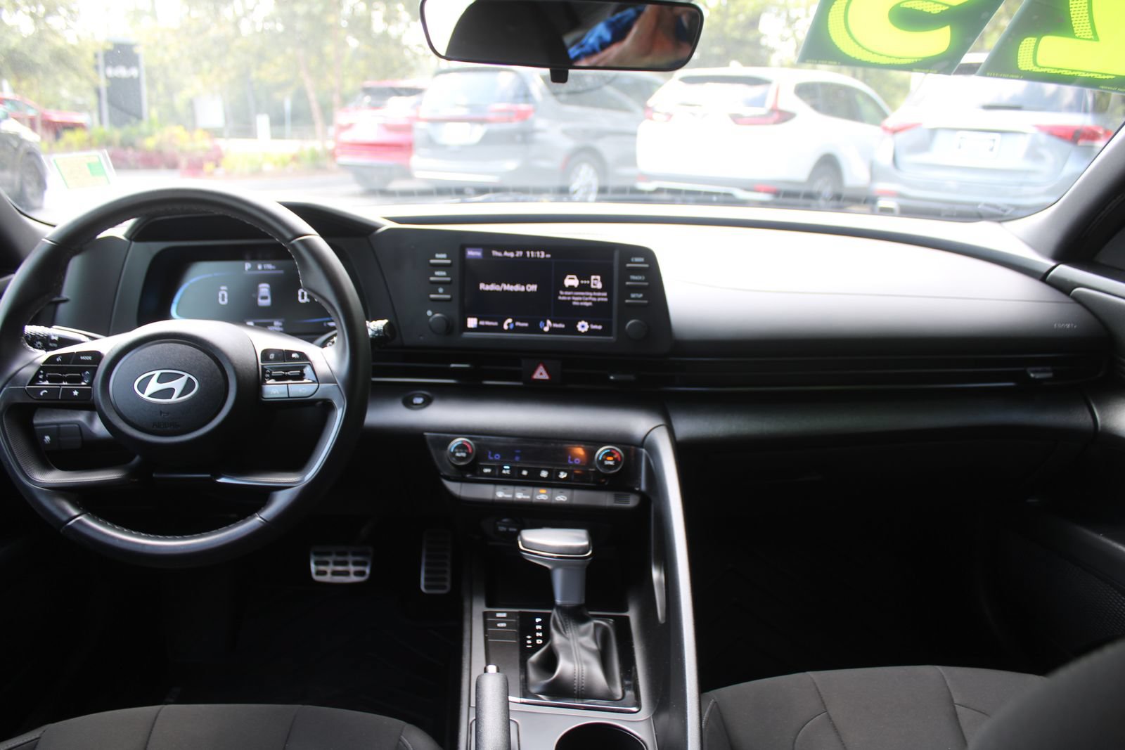 Used 2025 Hyundai Elantra Sport FWD image 22