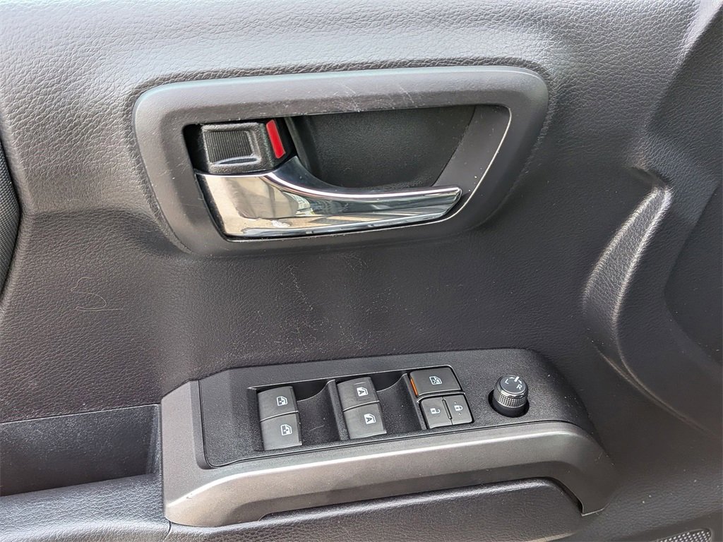 Used 2020 Toyota Tacoma TRD Off-Road image 25