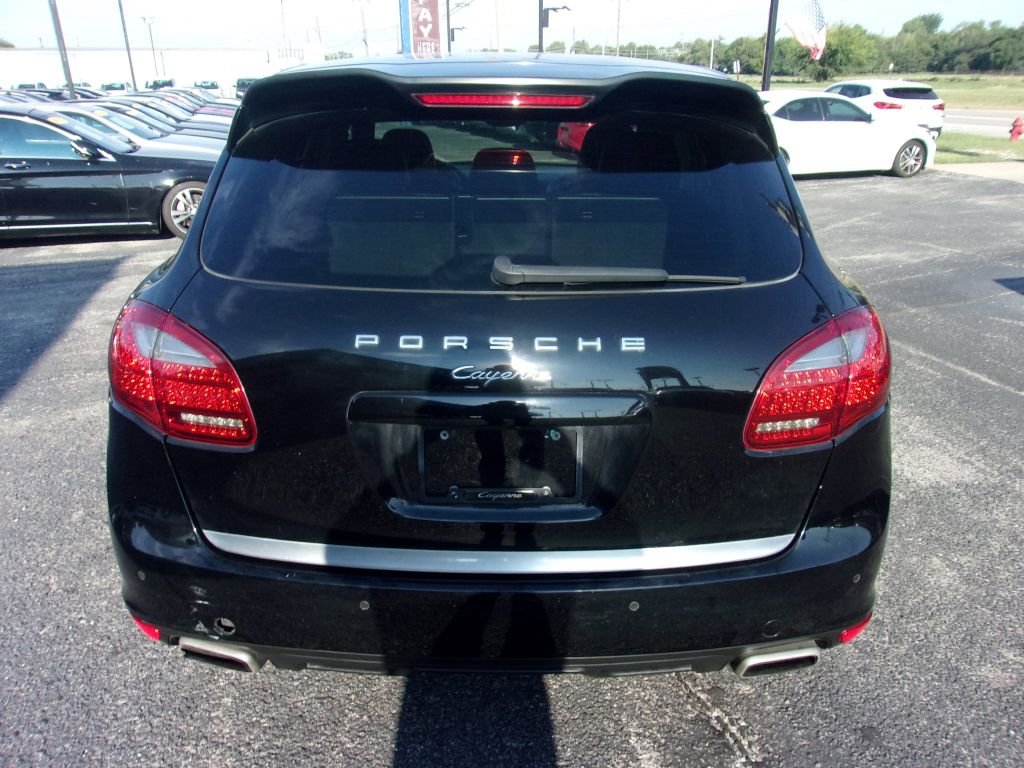 Used 2012 Porsche Cayenne Base image 5