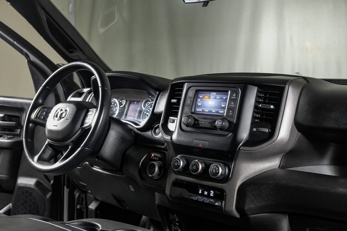 Used 2022 RAM 2500 Tradesman w/ Chrome Appearance Group AWD/4WD image 23