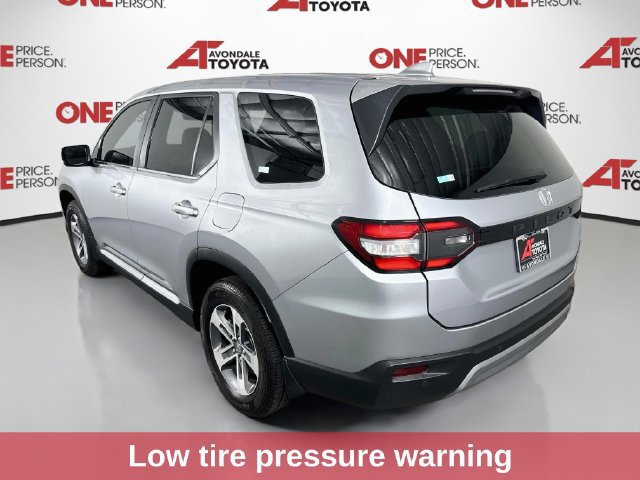 Used 2025 Honda Pilot EX-L image 5