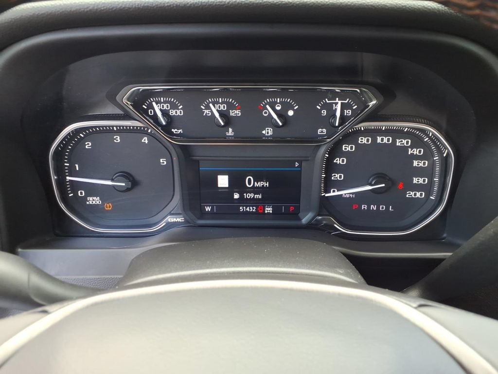 Used 2023 GMC Sierra 2500 AT4 w/ AT4 Preferred Package AWD/4WD image 38