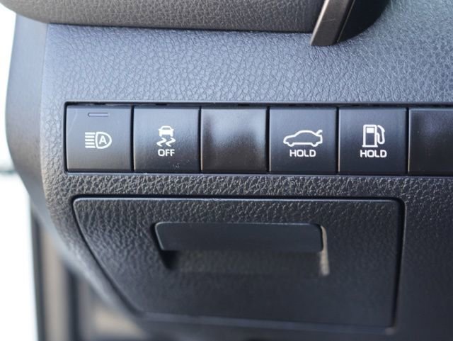 Used 2024 Toyota Camry SE image 18