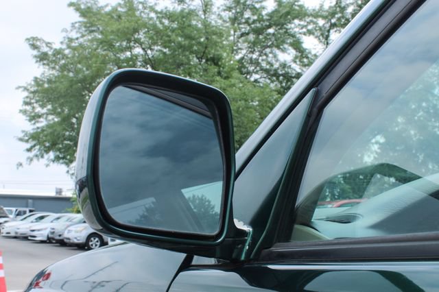 Used 2001 Toyota Highlander 2WD w/ Quick-Order Pkg image 8