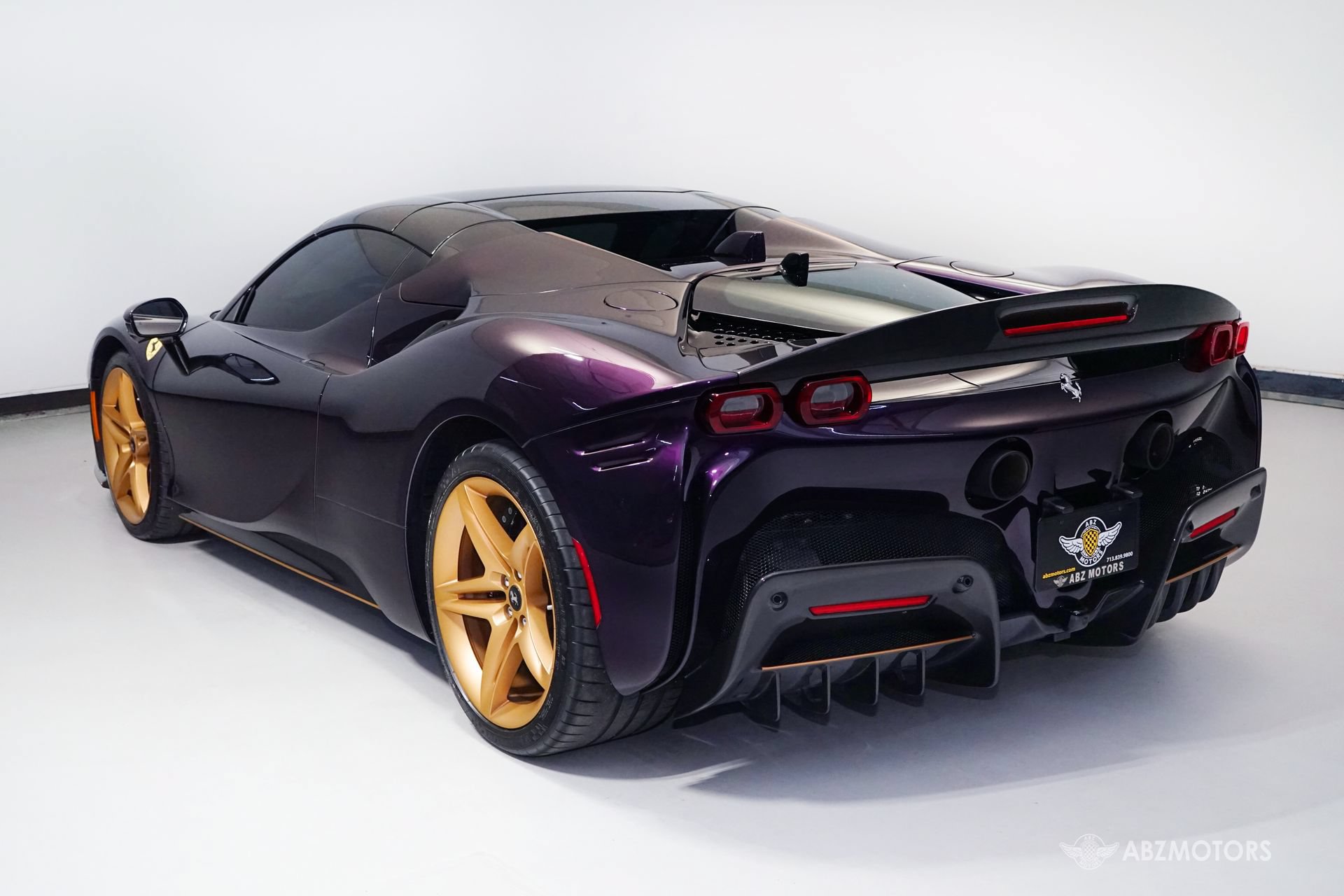 Used 2024 Ferrari SF90 Spider AWD/4WD image 7