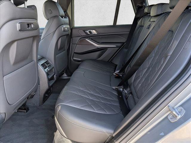 Certified 2024 BMW X5 xDrive40i w/ Premium Package image 22