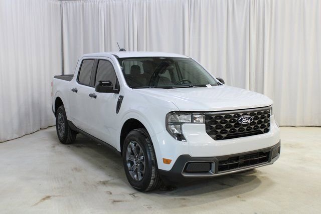 New 2026 Ford Maverick XLT w/ XLT Luxury Package AWD/4WD image 39