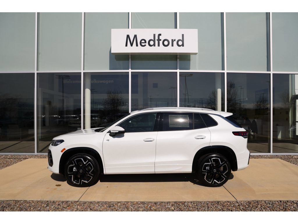 New 2026 Volkswagen Tiguan SEL R-Line image 8