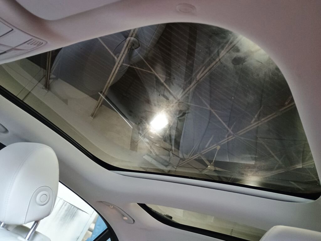 Used 2023 Mercedes-Benz E 350 4MATIC Sedan image 15