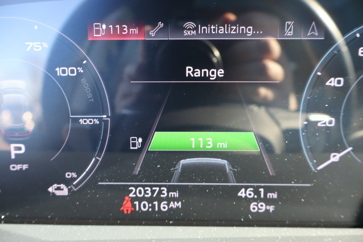 Used 2021 Audi e-tron Premium w/ Black Optic Package image 10