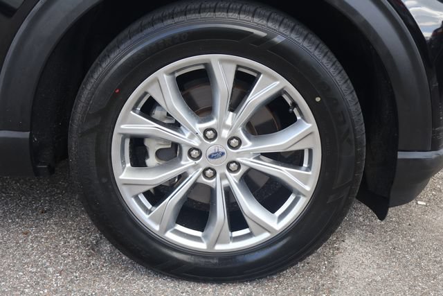 Used 2021 Ford Explorer XLT w/ Equipment Group 202A RWD image 11
