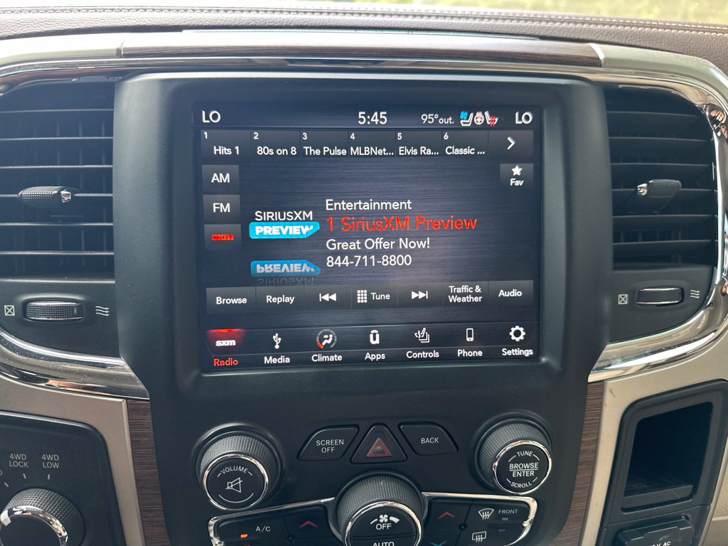 Used 2018 RAM 2500 Laramie AWD/4WD image 30