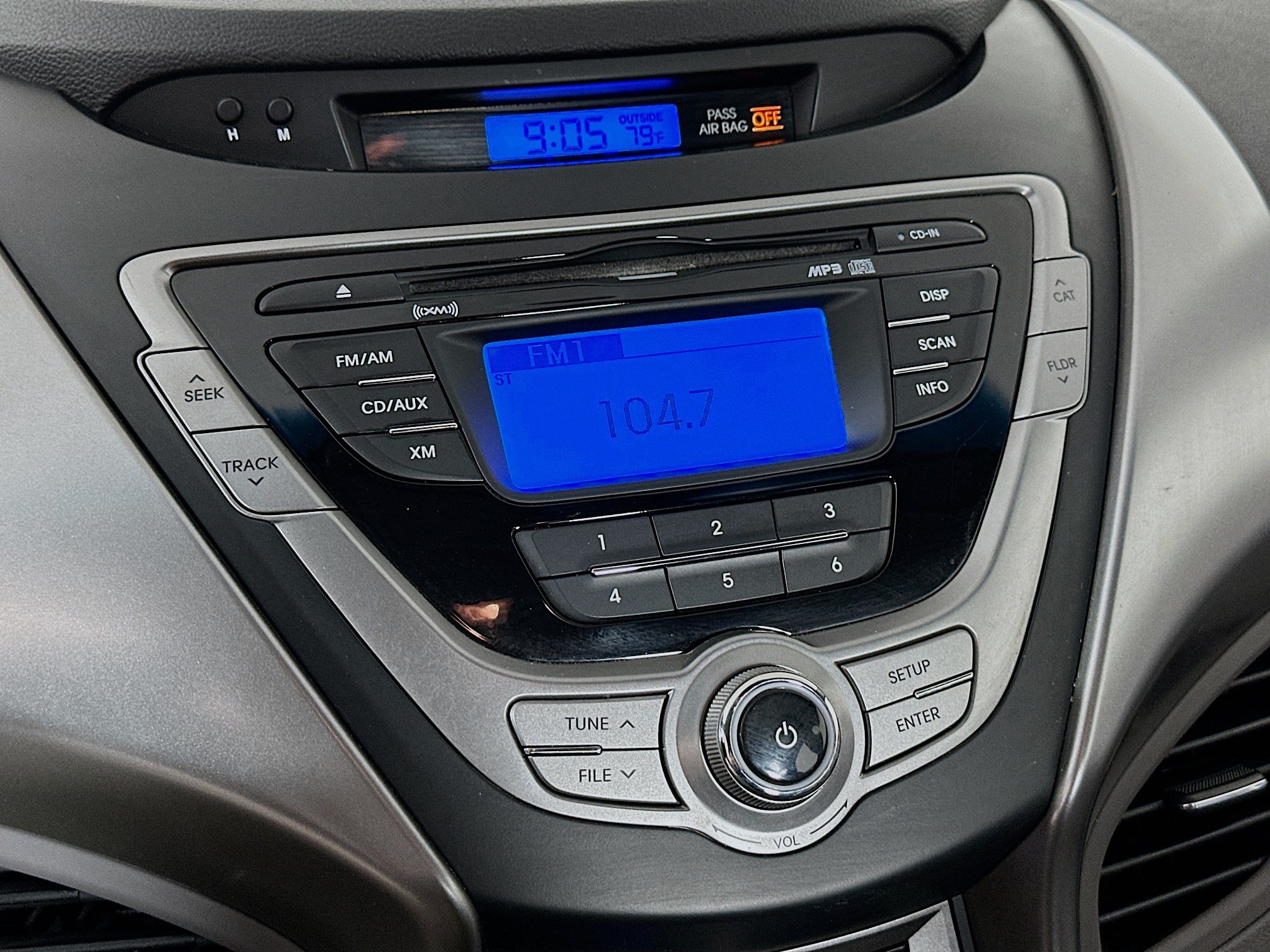 Used 2013 Hyundai Elantra GLS FWD image 19