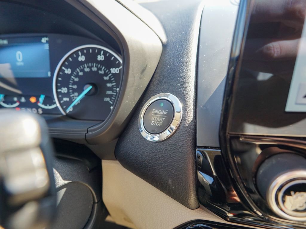 Used 2019 Ford EcoSport Titanium FWD image 21