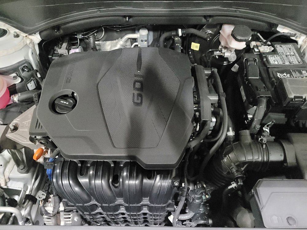 Used 2022 Hyundai Santa Fe SE image 30