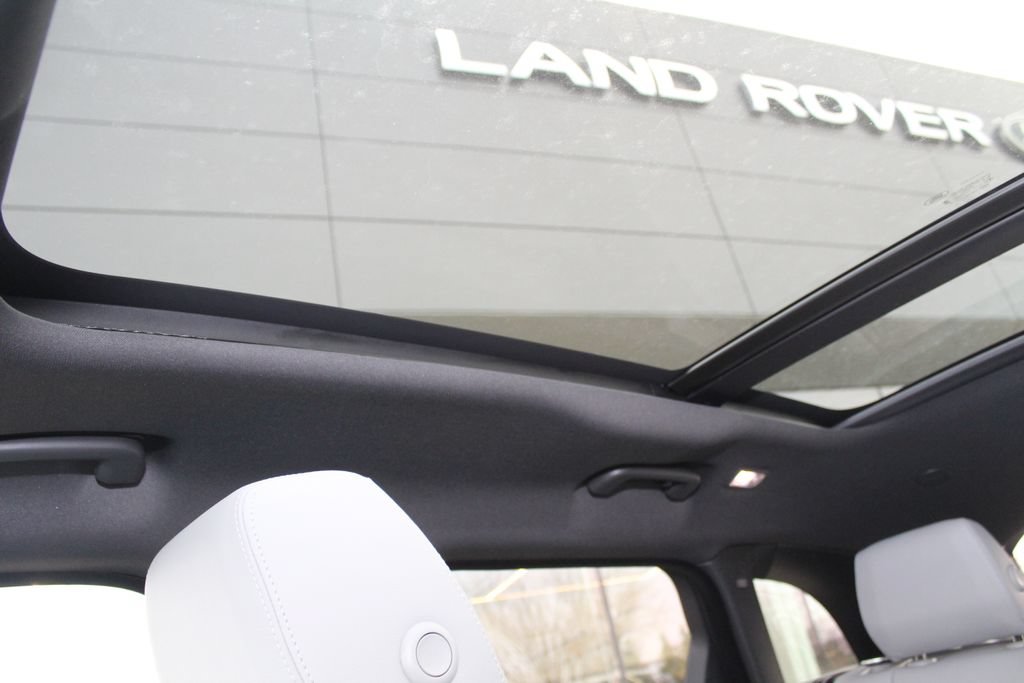 New 2026 Land Rover Range Rover Velar Dynamic SE AWD/4WD image 43