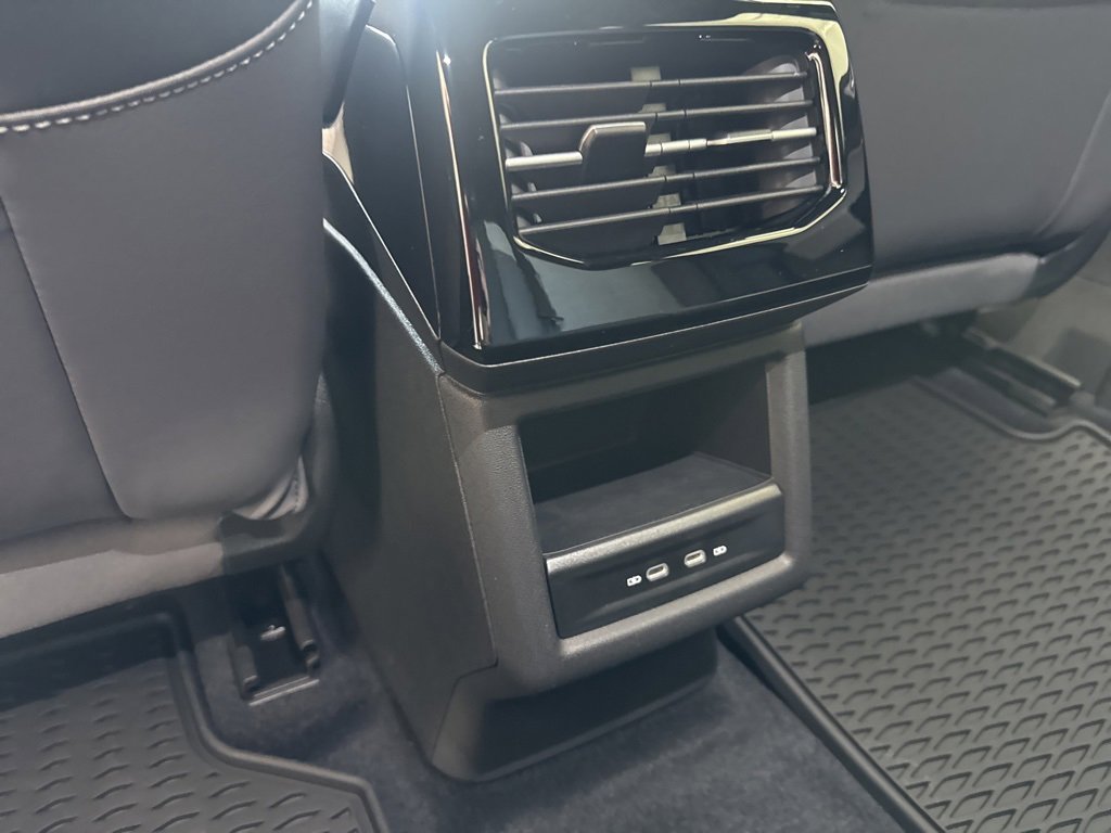 New 2025 Volkswagen ID.4 Pro image 23